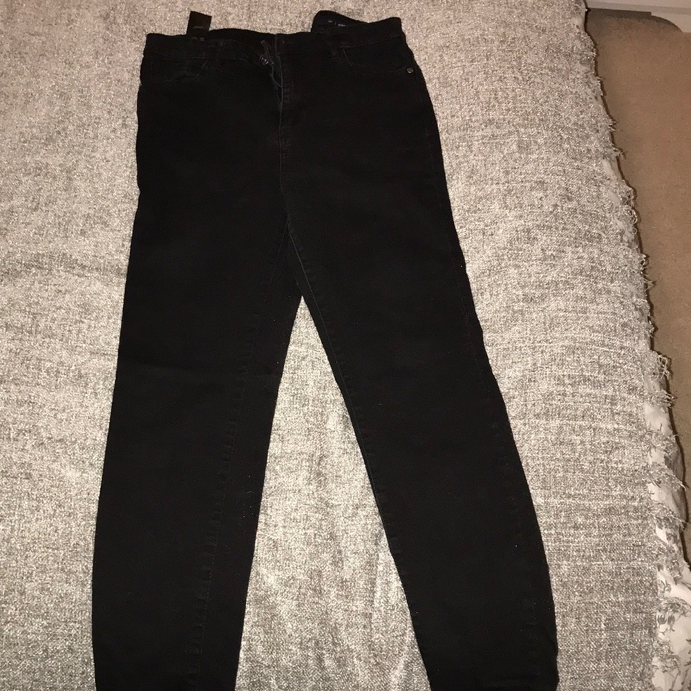 Black Jeans